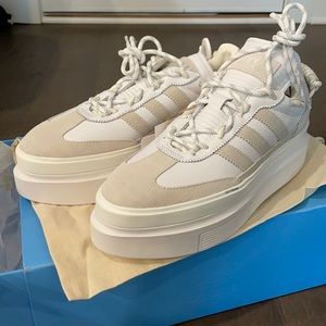 Winter release of Ivy Park, never worn